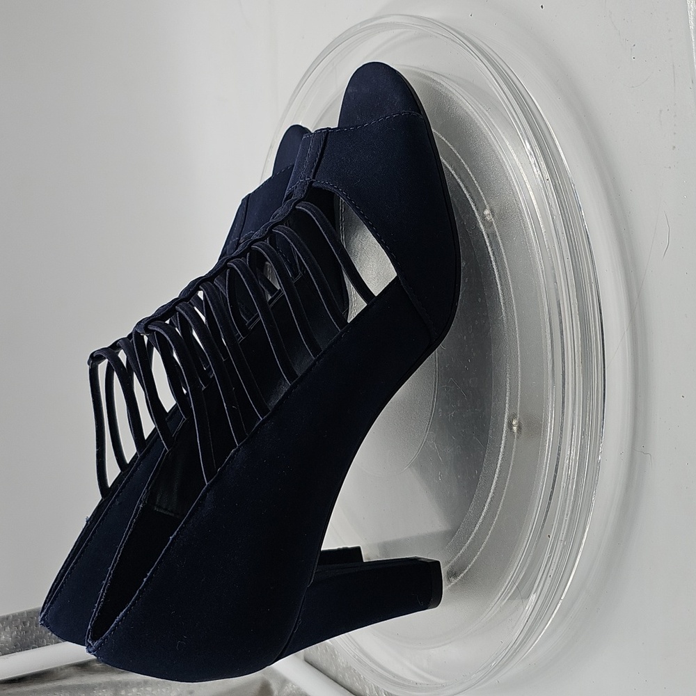 Y Impo stretch dress heels. - Picture 5 of 7